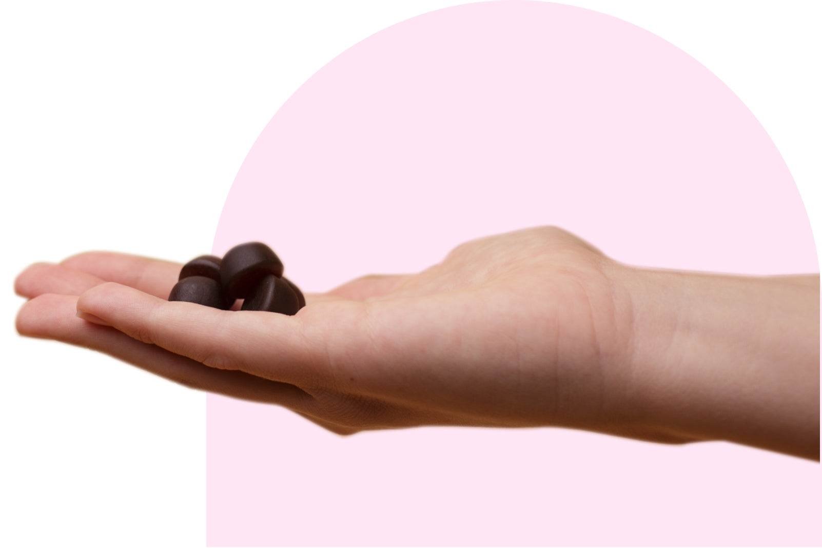 //urthnaturals.com/cdn/shopifycloud/storefront/assets/no-image-2048-a2addb12.gif